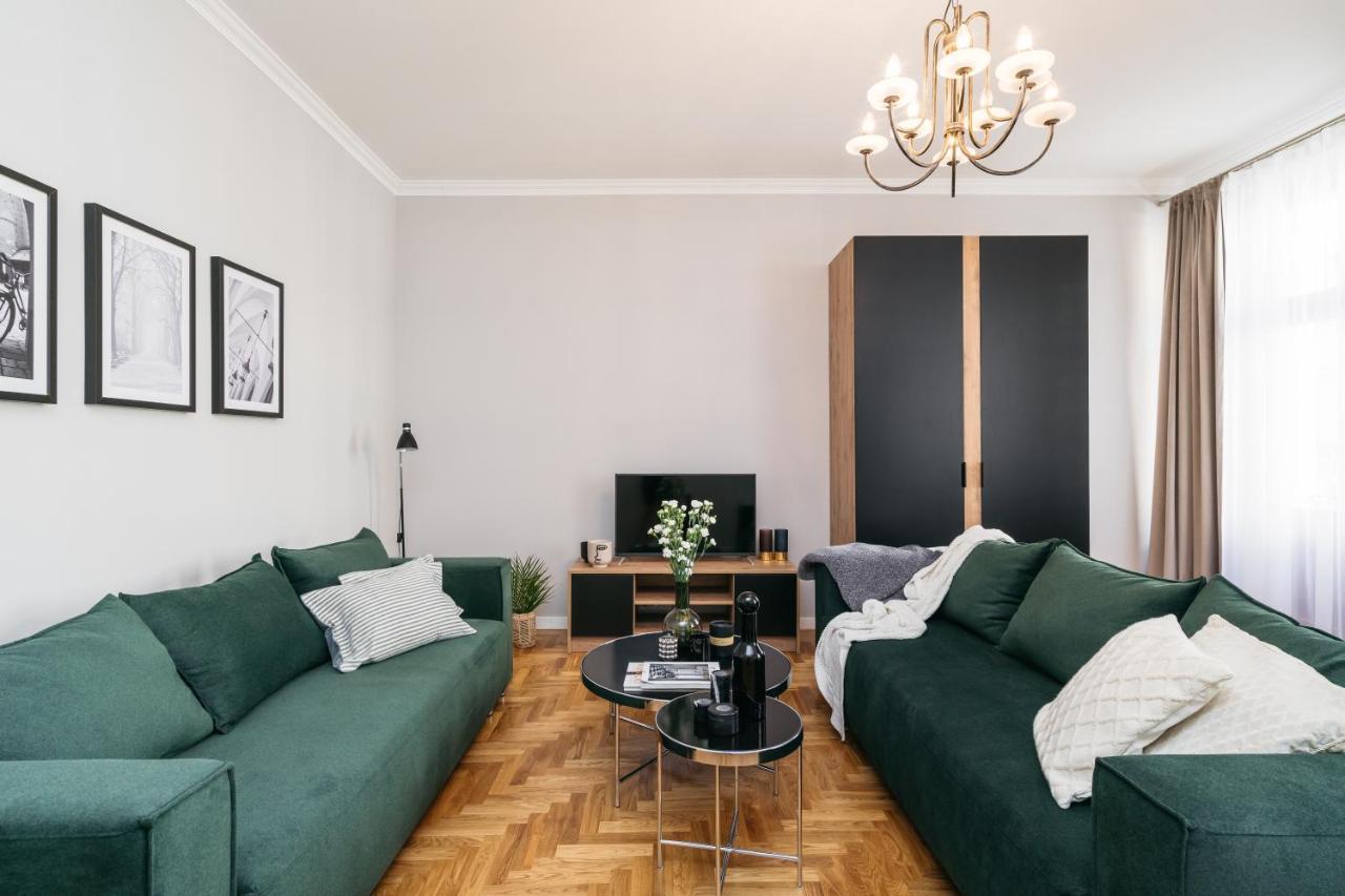 Papillon - Loftaffair Apartment